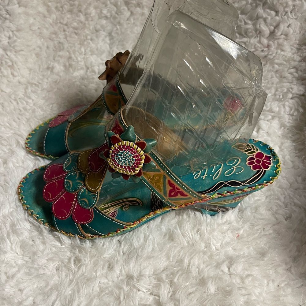 Elite by Corkys Women's Sandals New Size 10 Navaho Style Turquoise - Picture 3 of 13